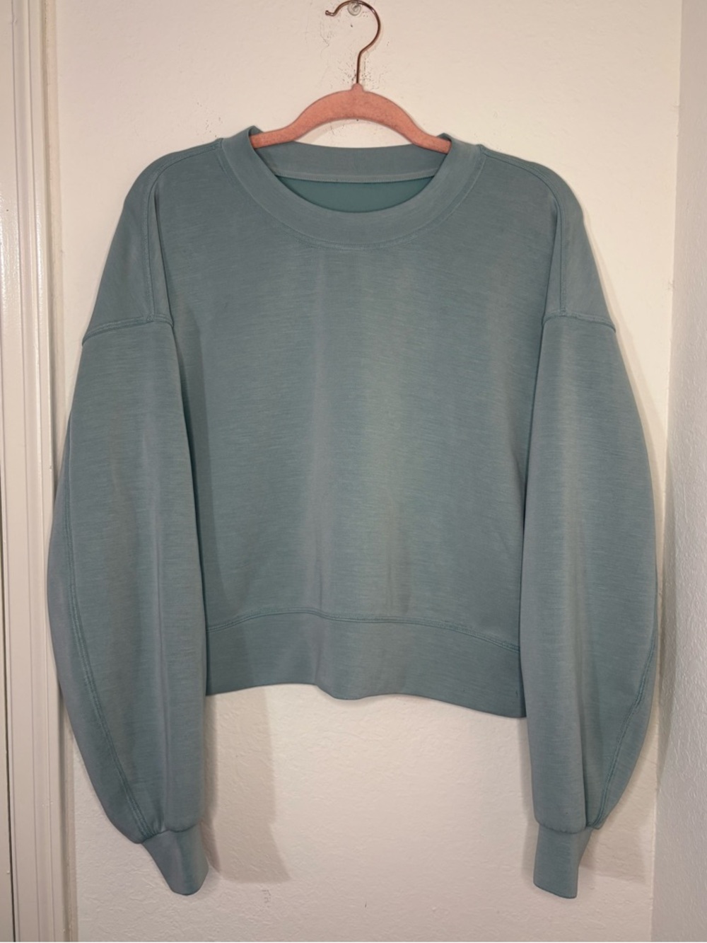 Lululemon Softstreme Perfectly Oversized Cropped Crew size 6 oversized